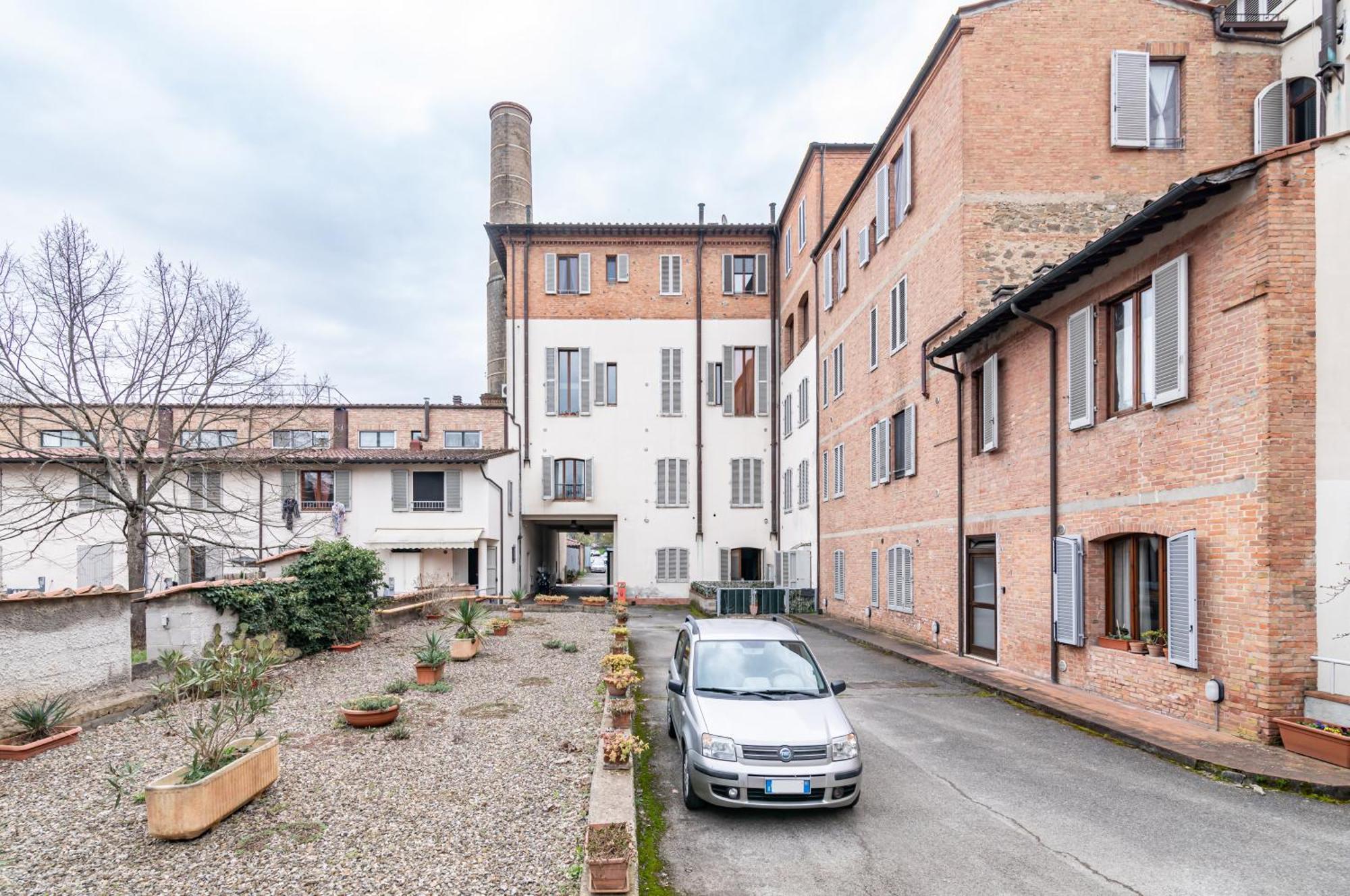Into The Blu Apartment With Private Parking! Siena Exteriér fotografie